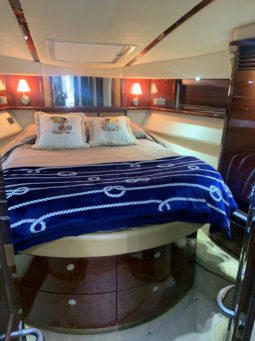 
										SEA RAY FLYBRIDGE 52 full									