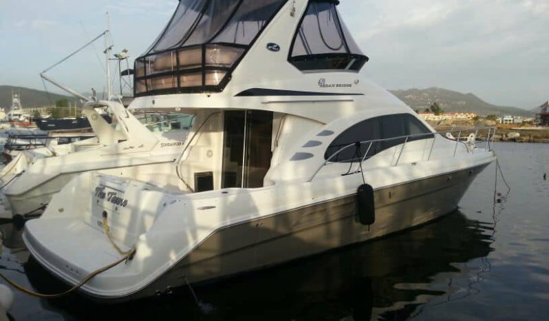 
								SEA RAY SEDAN BRIDGE 44 full									