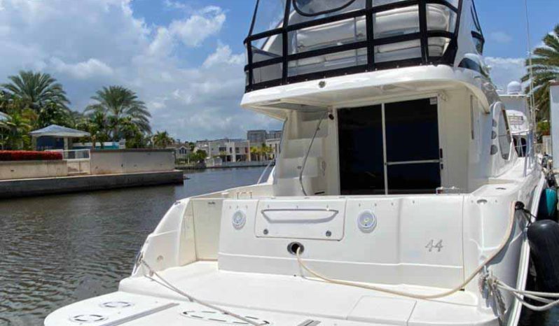 
								SEA RAY SEDAN BRIDGE 44 full									