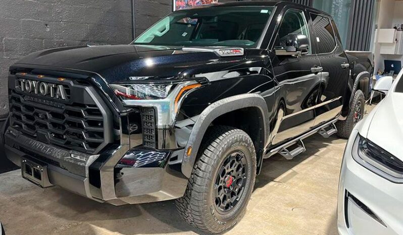 
								Toyota Tundra TRD PRO full									