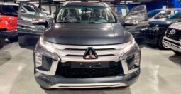 Mitsubishi Montero Sport top of the line