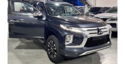 Mitsubishi Montero Sport top of the line