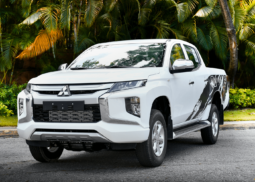 
										Mitsubishi L200 Diesel full									