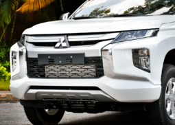 
										Mitsubishi L200 Gasolina full									