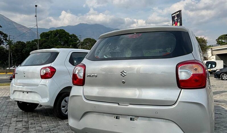 
								Suzuki Alto full									