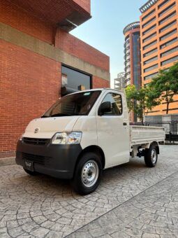 
										Toyota Lite Ace Pick Up full									