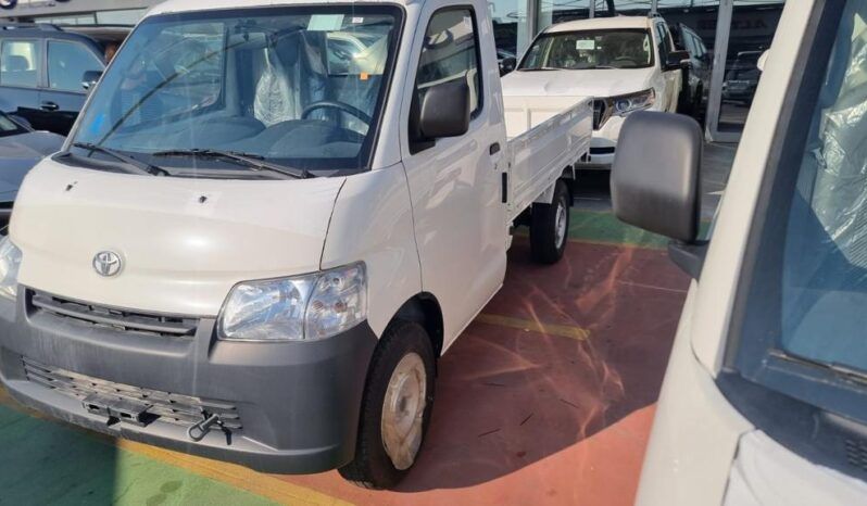 
								Toyota Lite Ace Pick Up full									