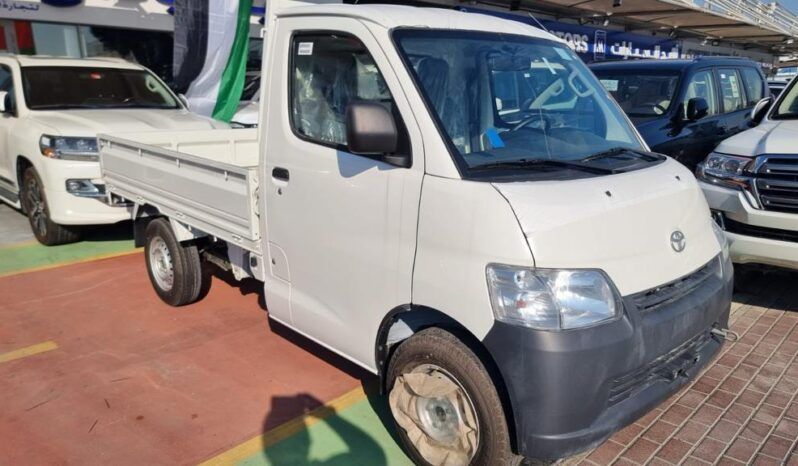 
								Toyota Lite Ace Pick Up full									